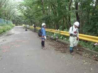 120624 道路清掃21.jpg